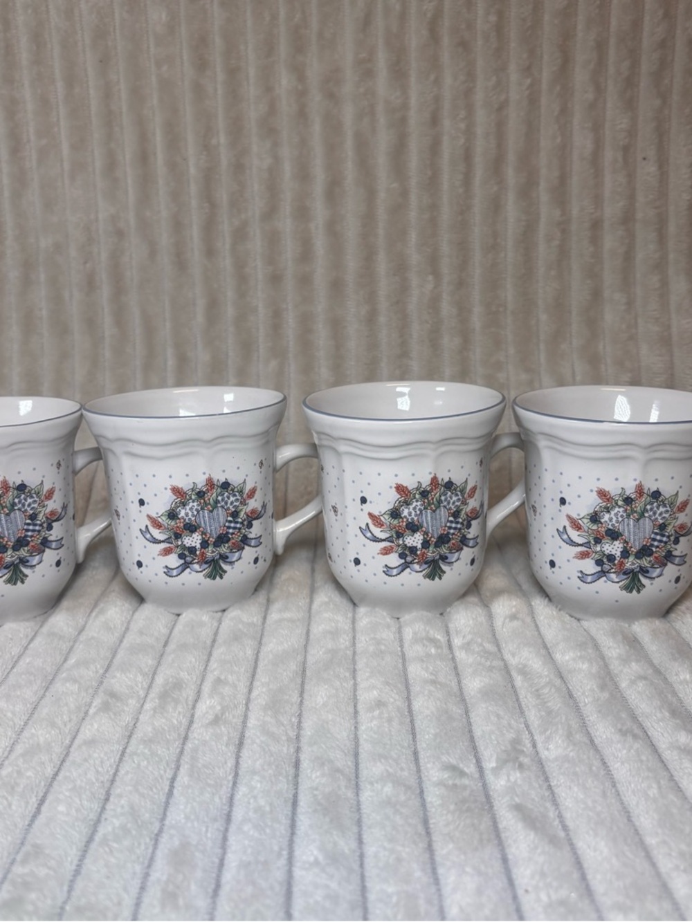Tabletops Blueberry Hearts Tea Cup Set Cottagecore Farmhouse Coffee Cups 4pc